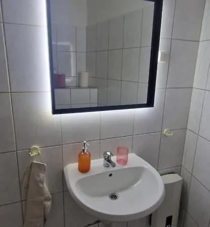 65qm Ferienwohnung Zentrum * Düsseldorf